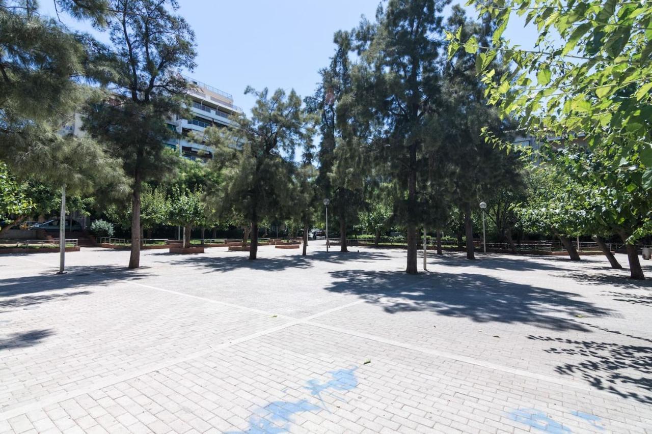 Spacious Two Bedroom Apartment In Central Location Athens Luaran gambar