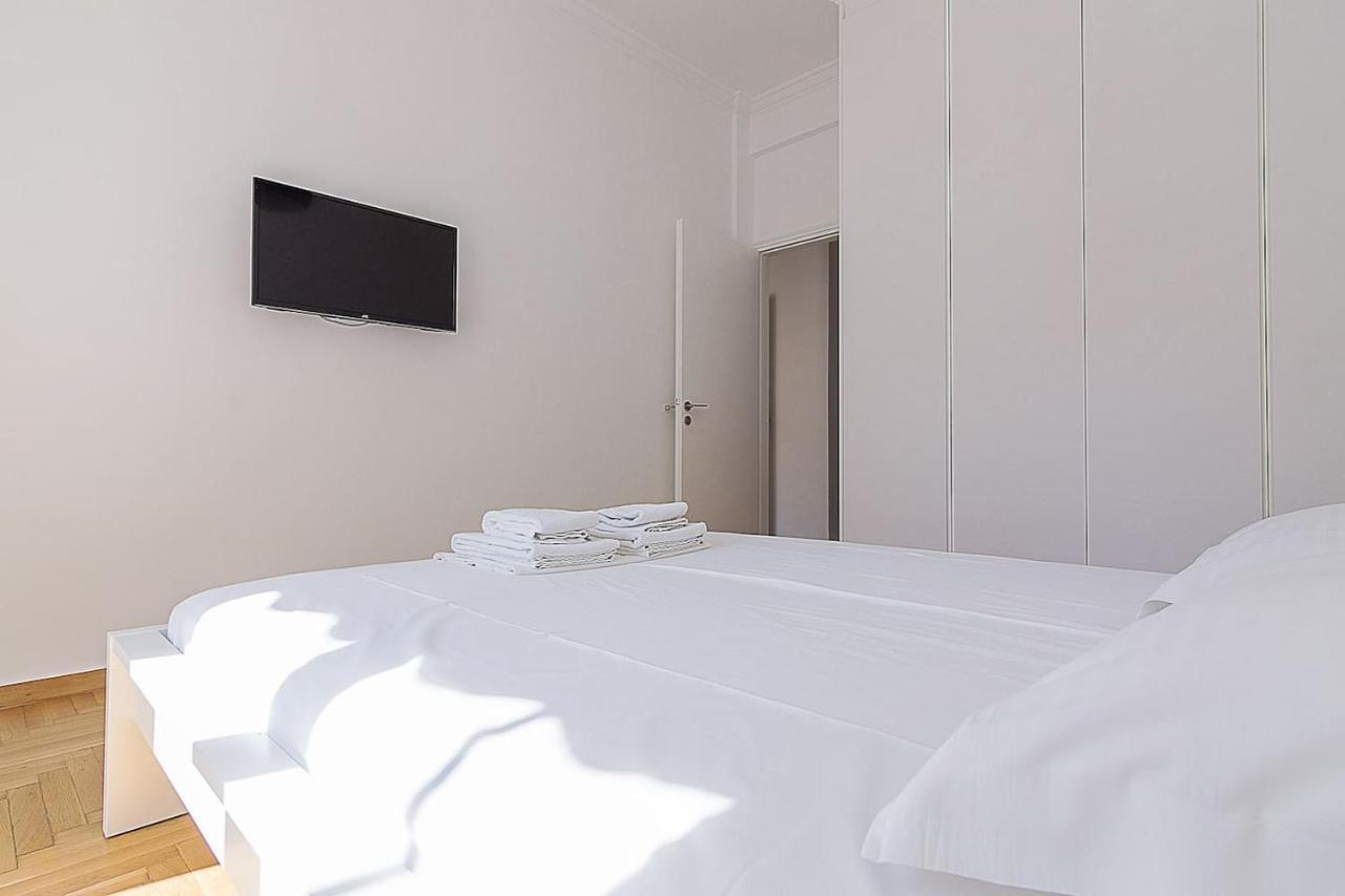 Spacious Two Bedroom Apartment In Central Location Athens Luaran gambar
