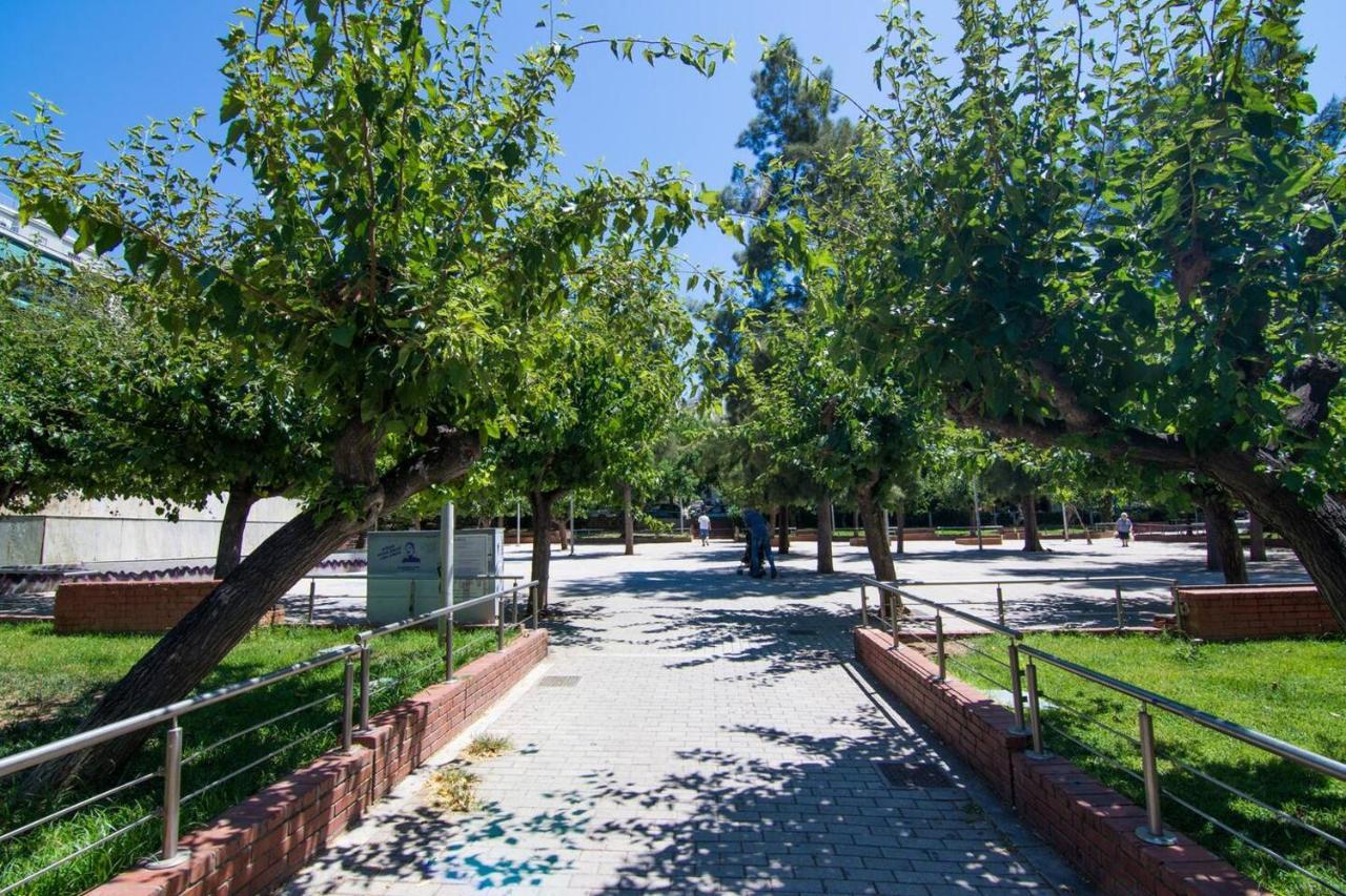 Spacious Two Bedroom Apartment In Central Location Athens Luaran gambar