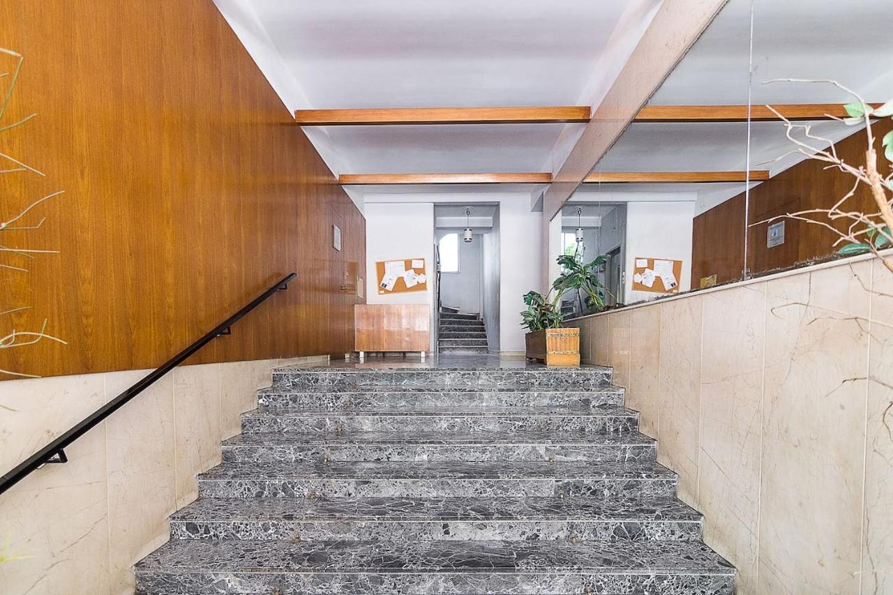 Spacious Two Bedroom Apartment In Central Location Athens Luaran gambar